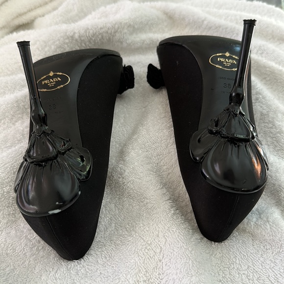 Prada Flower Heel - Picture 7 of 7